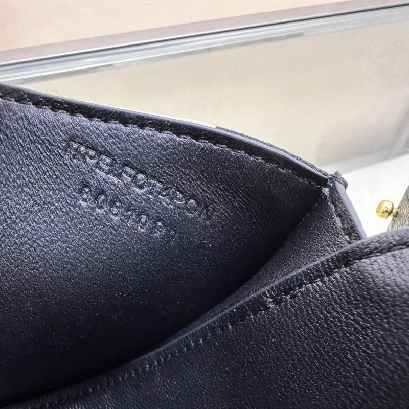 Bv*b*rry satchel bags 4237h-0015