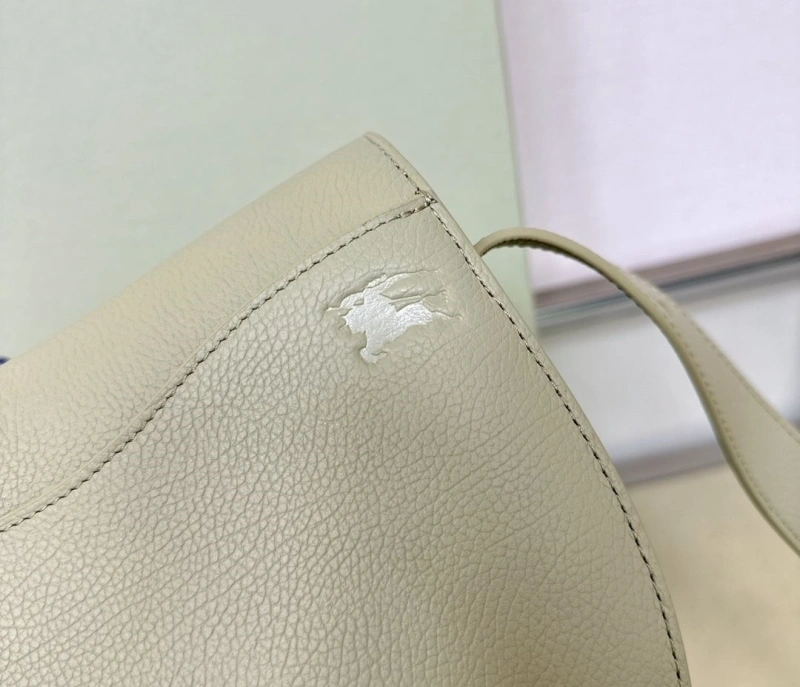 Bv*b*rry satchel bags 4237h-0019