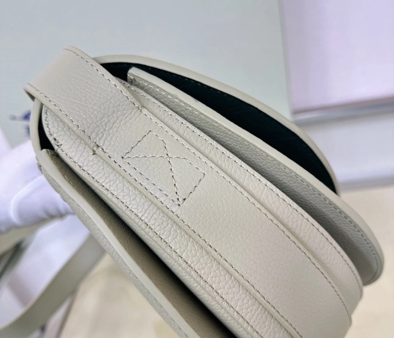 Bv*b*rry satchel bags 4237h-0019