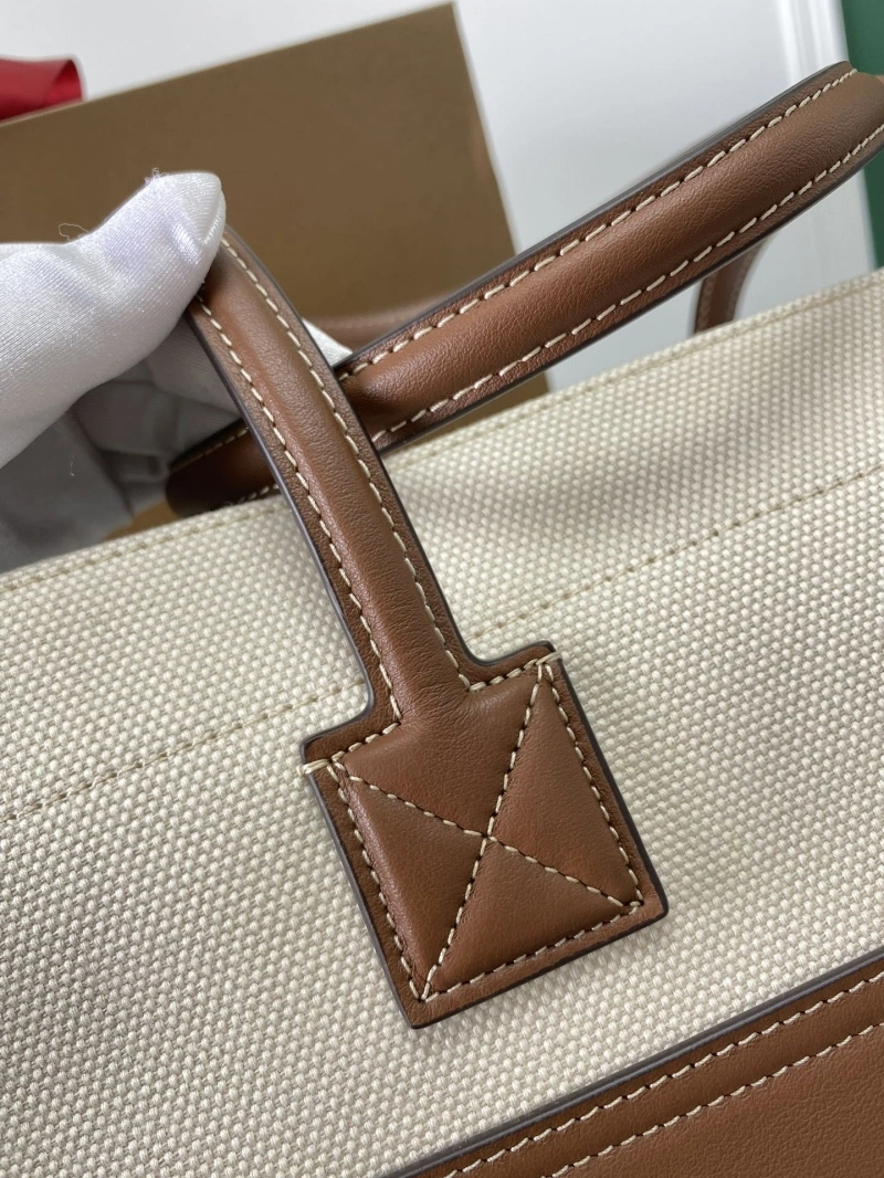 Bv*b*rry shopping bags 4237h-0026