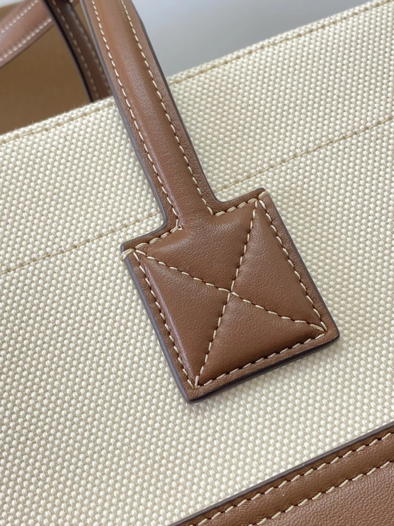 Bv*b*rry shopping bags 4237h-0027