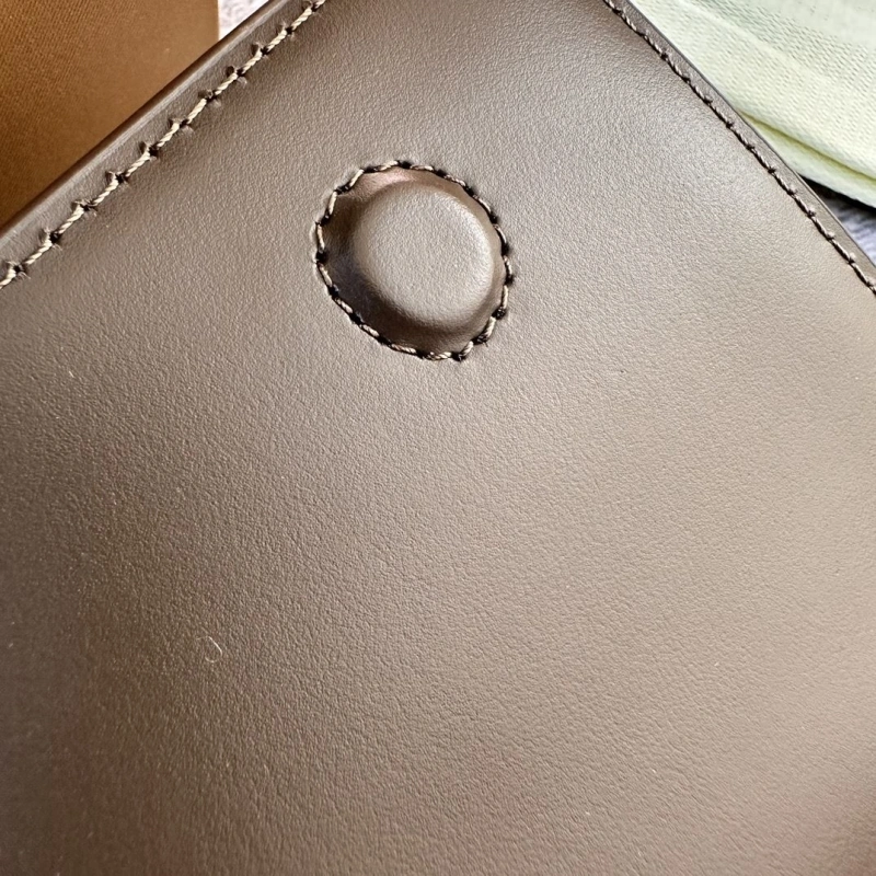 Bv*b*rry satchel bags 4237h-0061