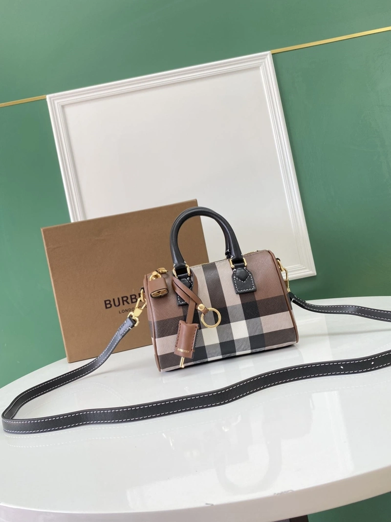 Bv*b*rry speedy bags 4237h-0065