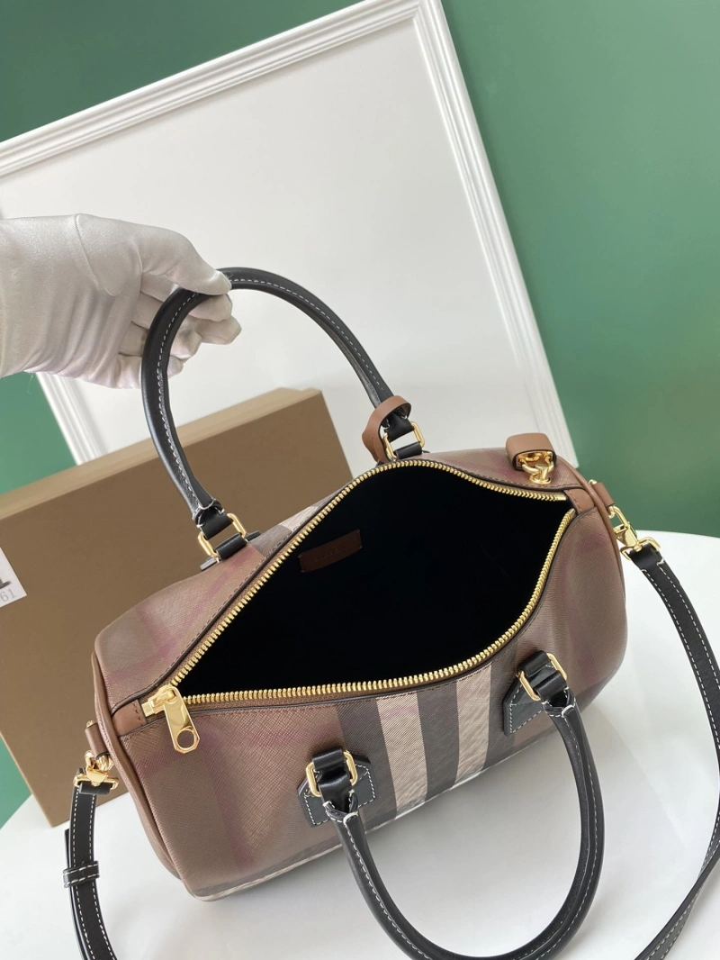 Bv*b*rry speedy bags 4237h-0067