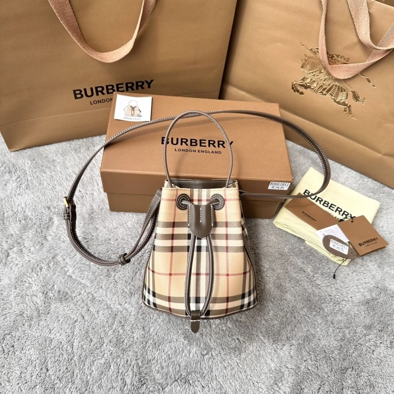 Bv*b*rry bucket bags 4237h-0068