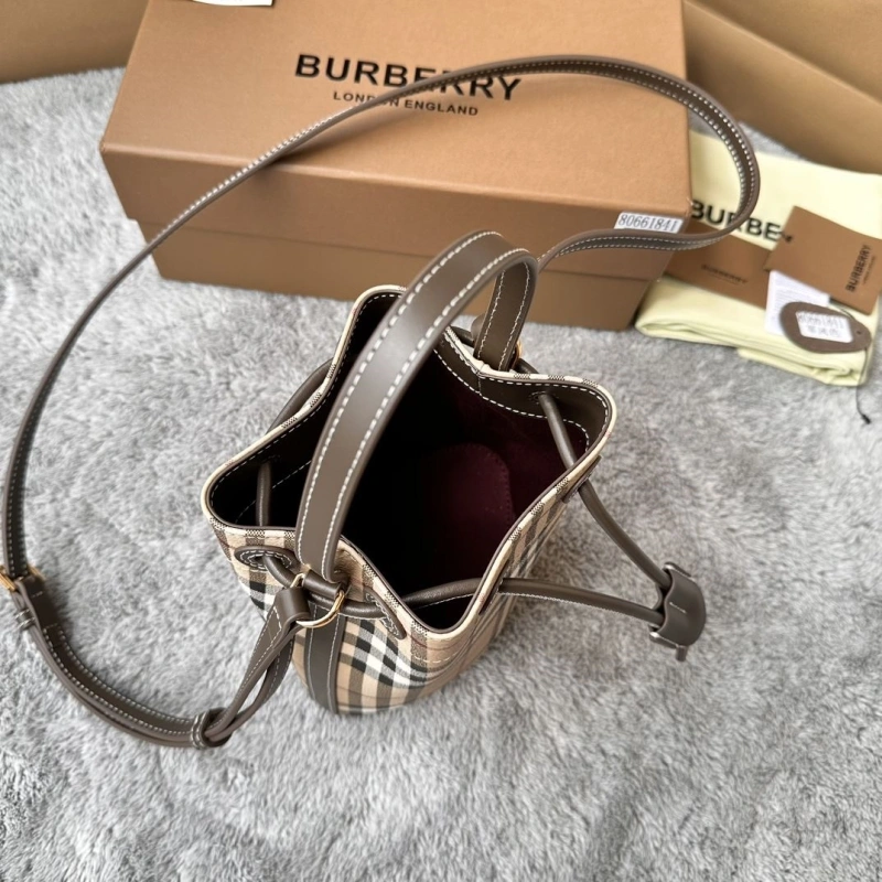 Bv*b*rry bucket bags 4237h-0068