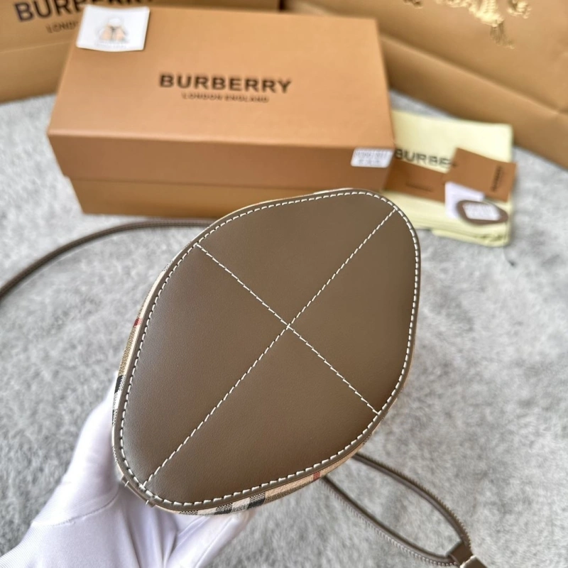 Bv*b*rry bucket bags 4237h-0068