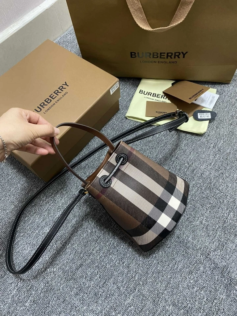 Bv*b*rry bucket bags 4237h-0069