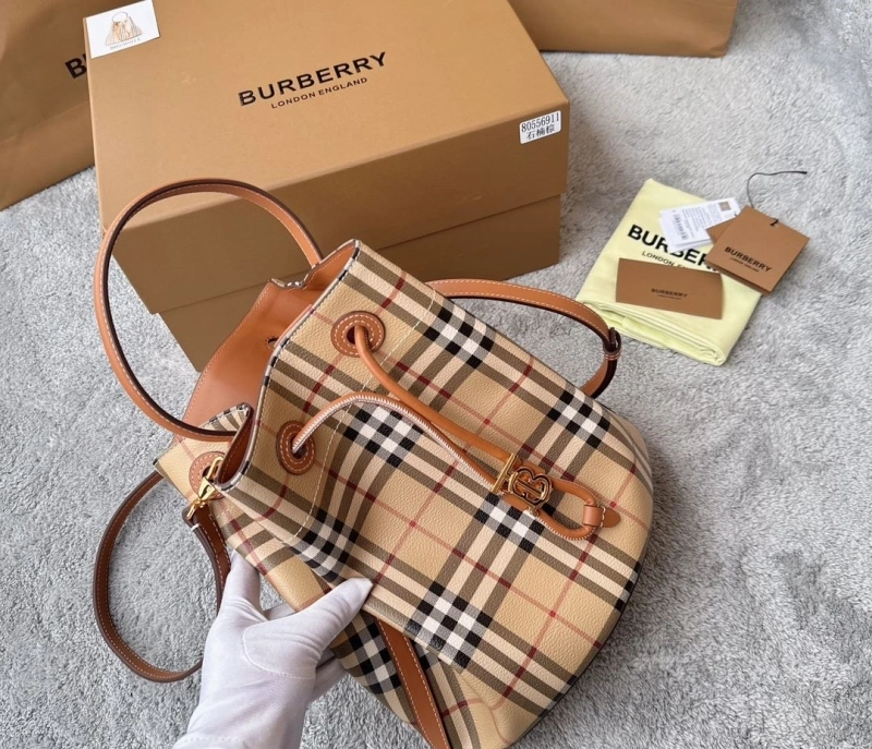 Bv*b*rry bucket bags 4237h-0071
