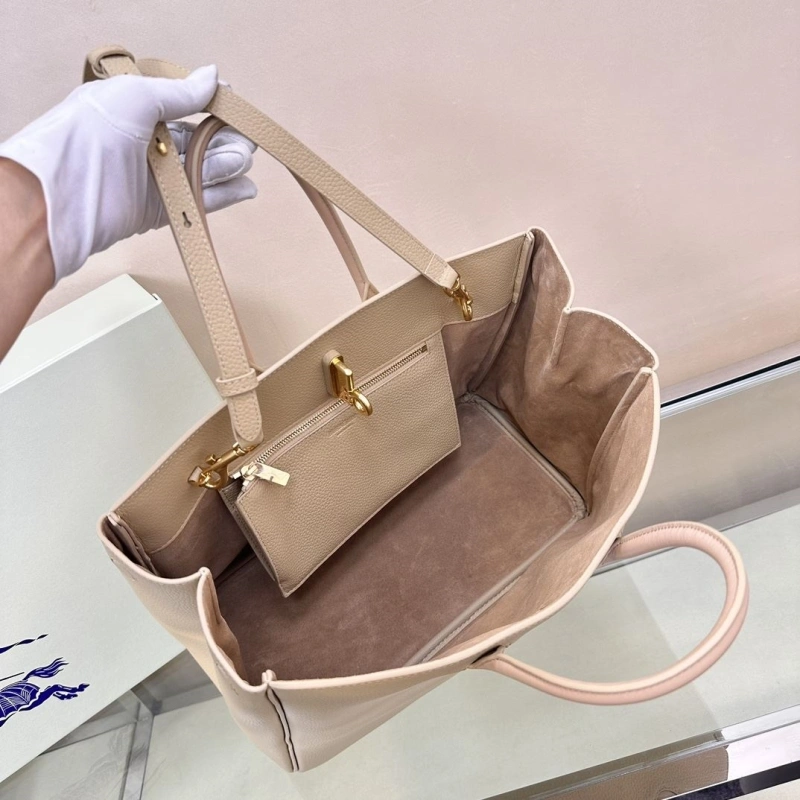 Bv*b*rry shopping bags 4237h-0098