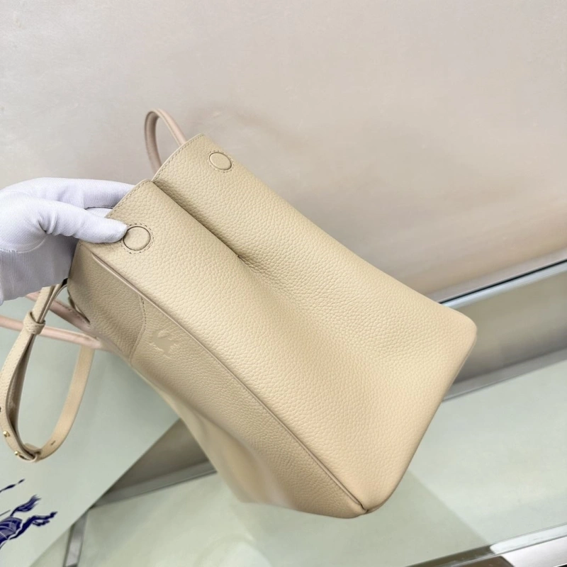 Bv*b*rry shopping bags 4237h-0098