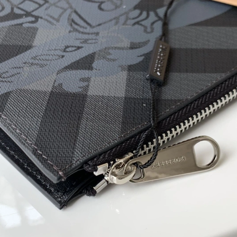 Bv*b*rry clutch bags 4237h-0104