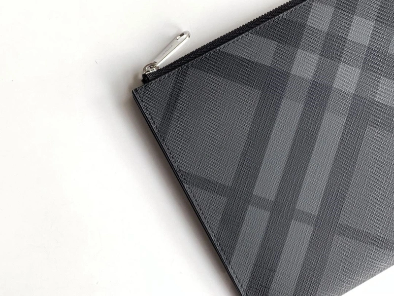 Bv*b*rry clutch bags 4237h-0108