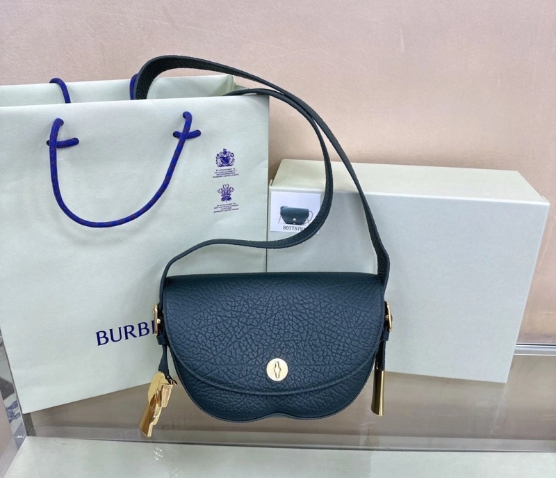 Bv*b*rry satchel bags 4237h-0136