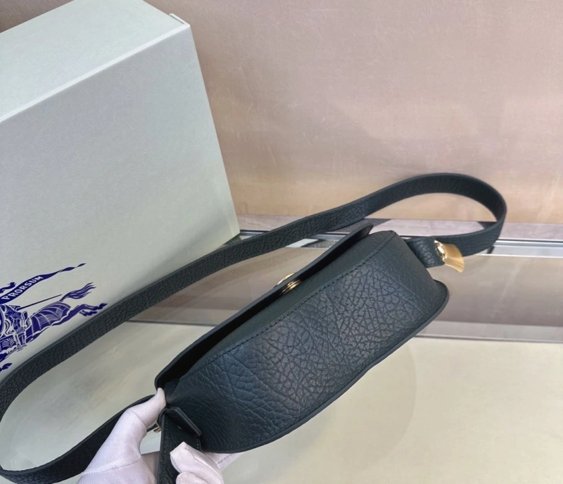 Bv*b*rry satchel bags 4237h-0136
