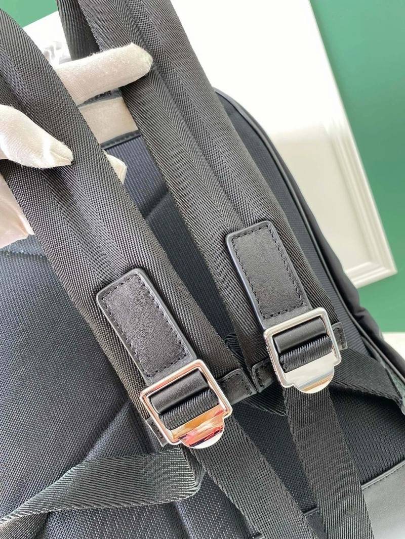Bv*b*rry backpacks 4237h-0137