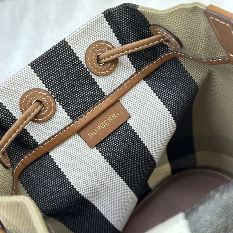 Bv*b*rry bucket bags 4237h-0145