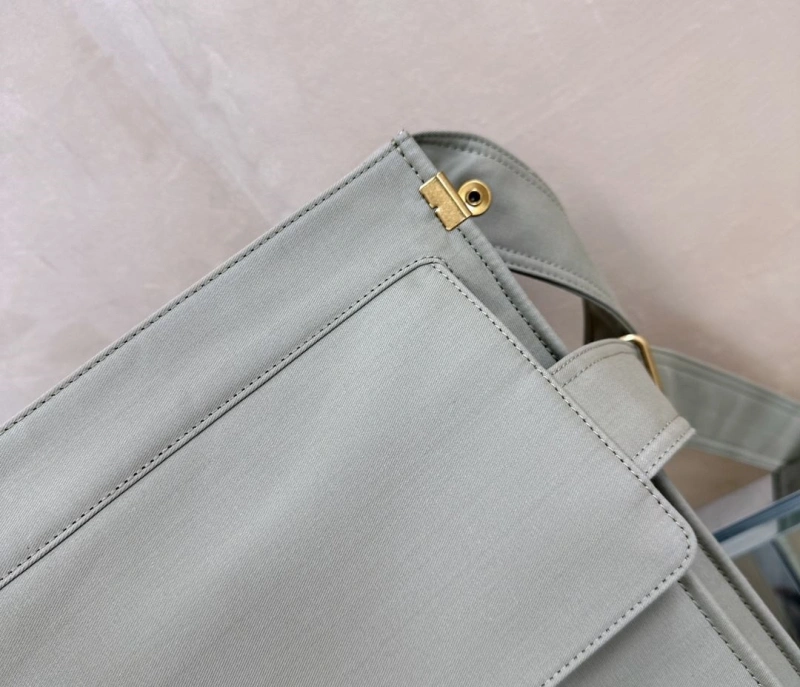 Bv*b*rry satchel bags 4237h-0171