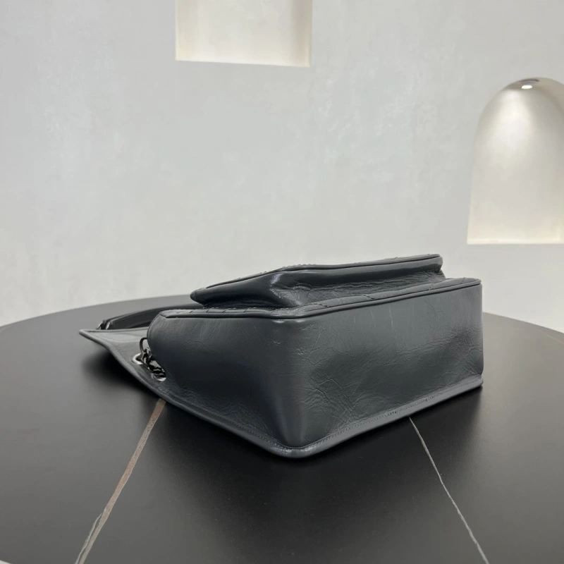 Y51 top handle bags 4250a-0016