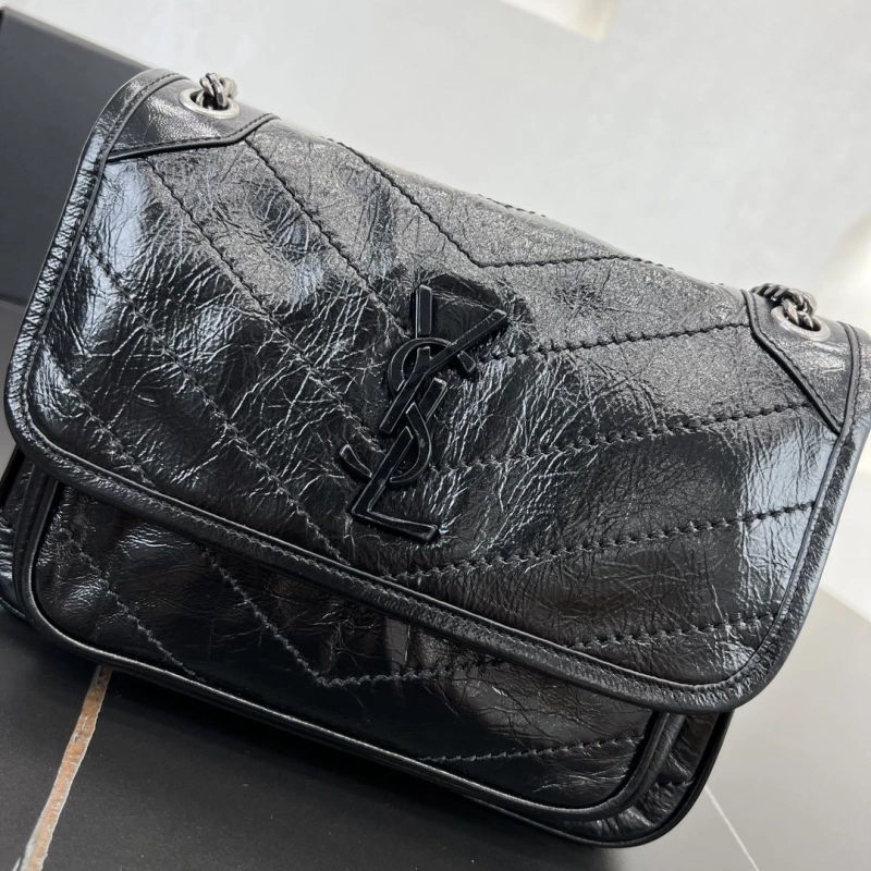 Y51 top handle bags 4250b-0018