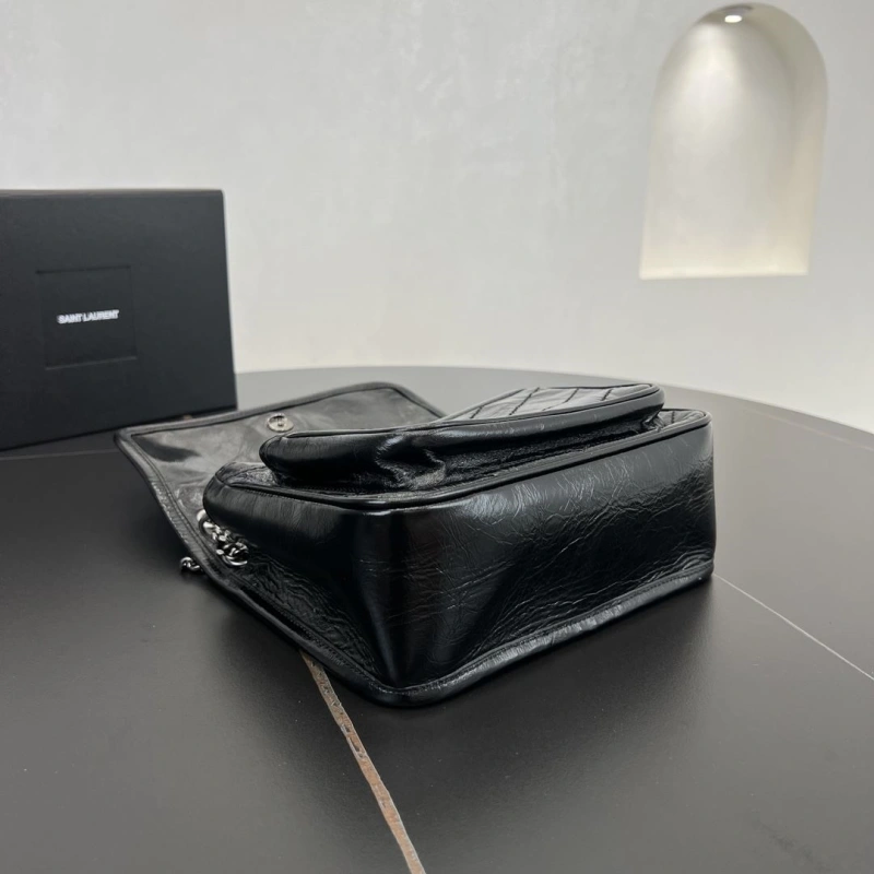 Y51 top handle bags 4250b-0018