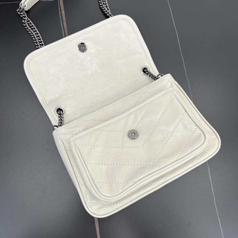Y51 top handle bags 4250b-0020