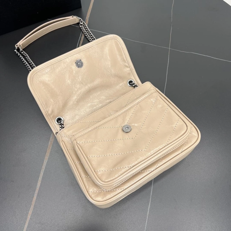 Y51 top handle bags 4250b-0022