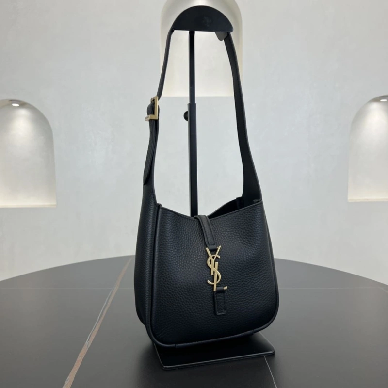 Y51 top handle bags 4250b-0033