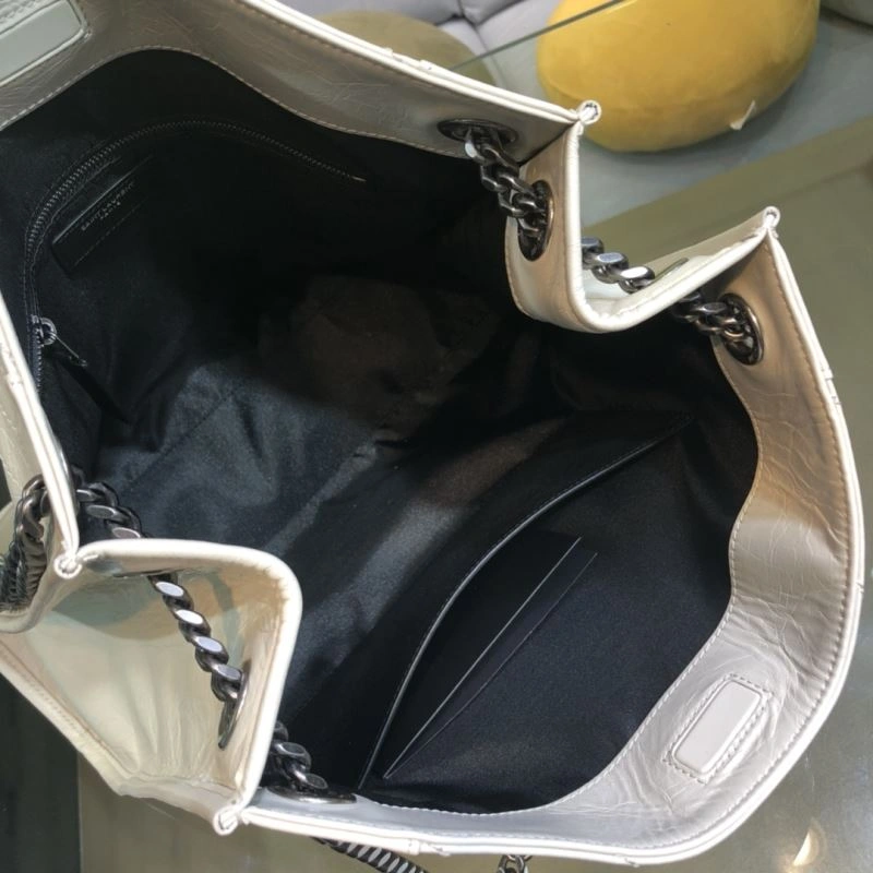 Y51 shopping bags 4250g-0133