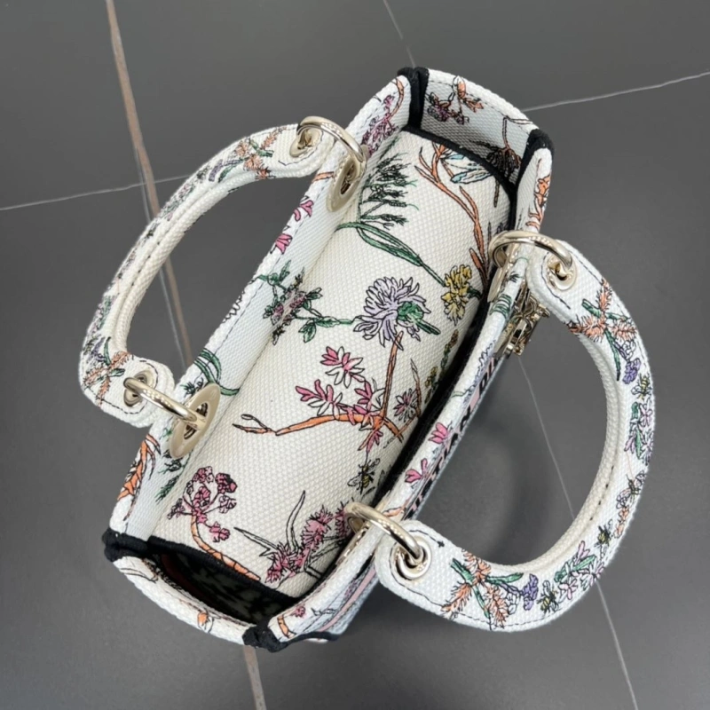 D10r shopping bags 4250i-0137