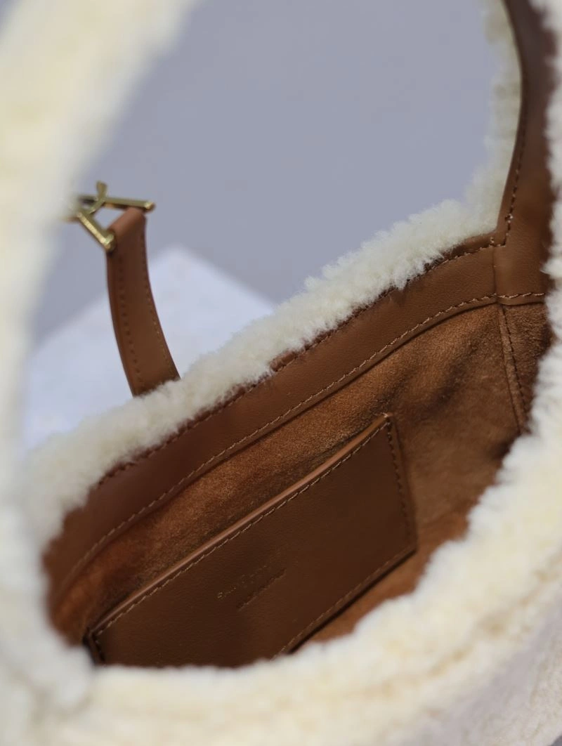 Y51 top handle bags 4282-0130
