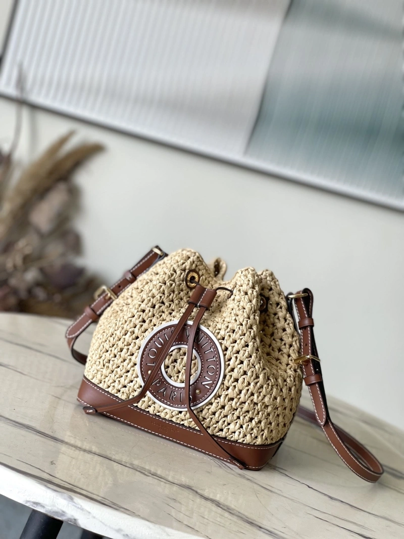 LV Bucket Bags 4286A-0001