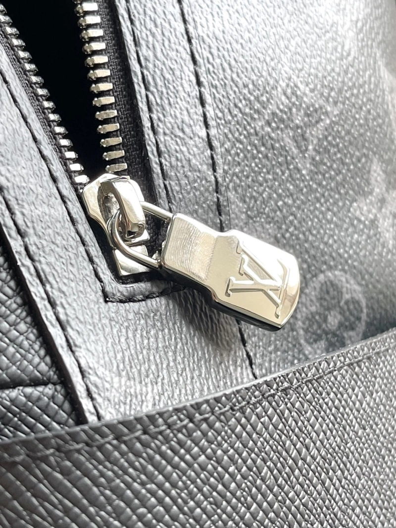 LV Backpacks 4286A-0007