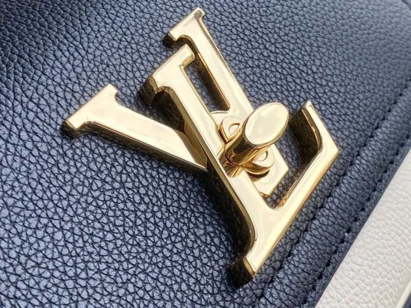 lv twist De*1m bags 4286a-0008