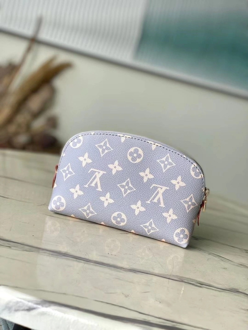 LV Clutch Bags 4286A-0035