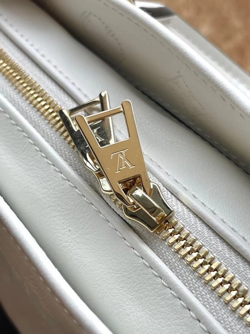 LV Top Handle Bags 4286A-0040
