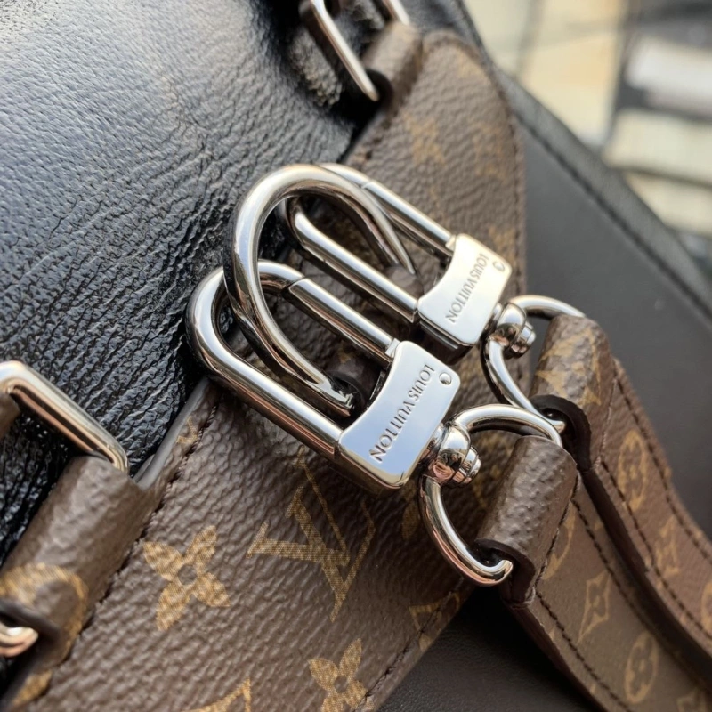LV Backpacks 4286A-0061