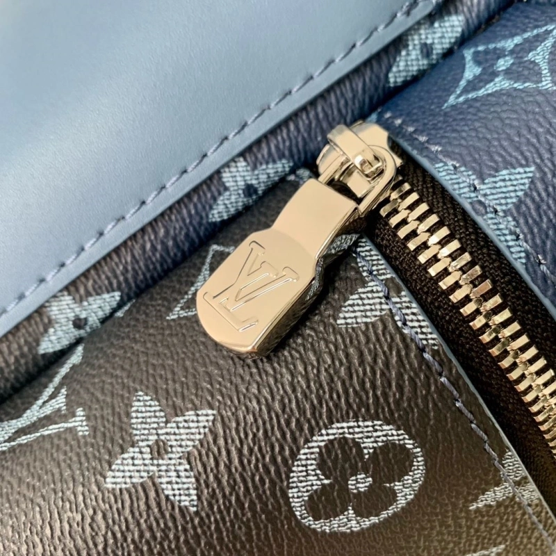 LV Backpacks 4286A-0071