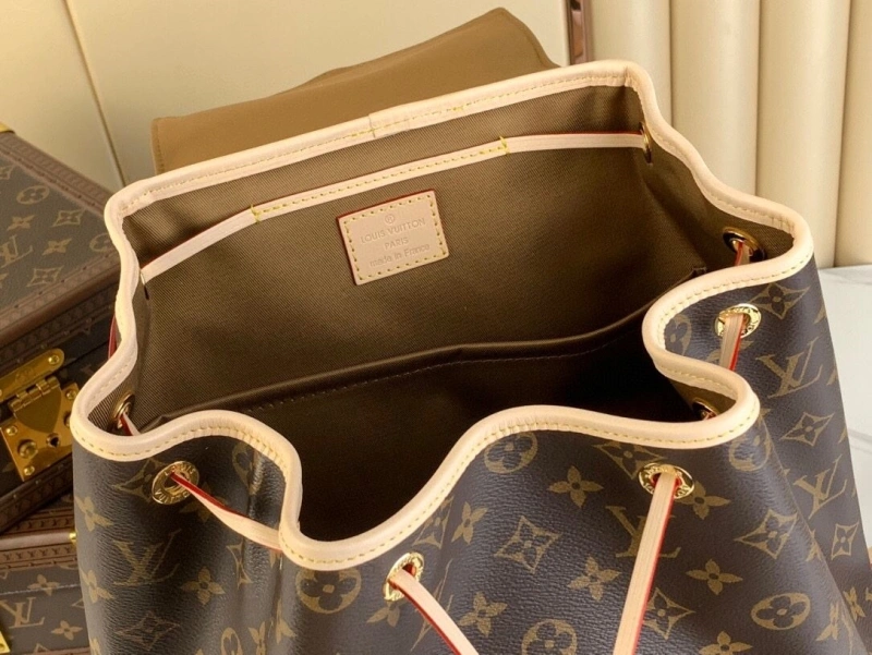 LV Backpacks 4286A-0072