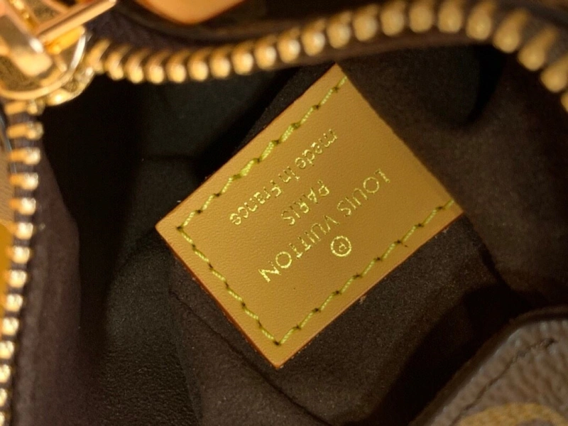 LV Box Bags 4286A-0076