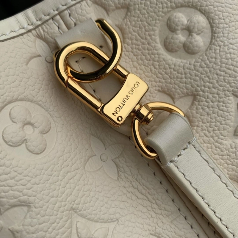 LV Top Handle Bags 4286A-0133