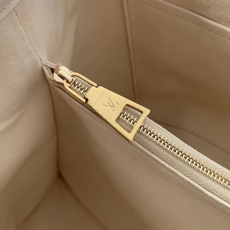 LV Top Handle Bags 4286A-0134