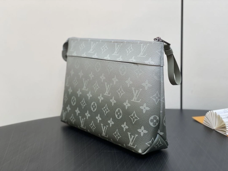 LV Clutch Bags 4286A-0138