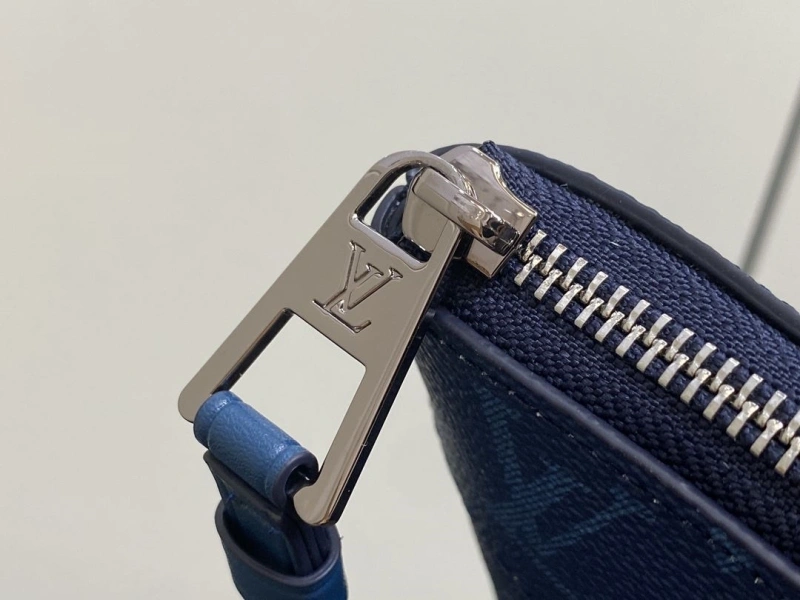 LV Clutch Bags 4286A-0139
