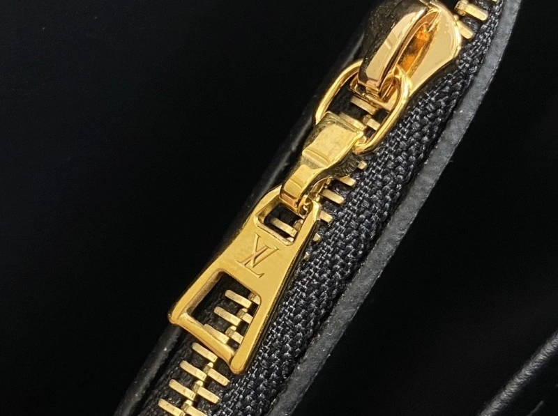 lv twist De*1m bags 4286a-0156