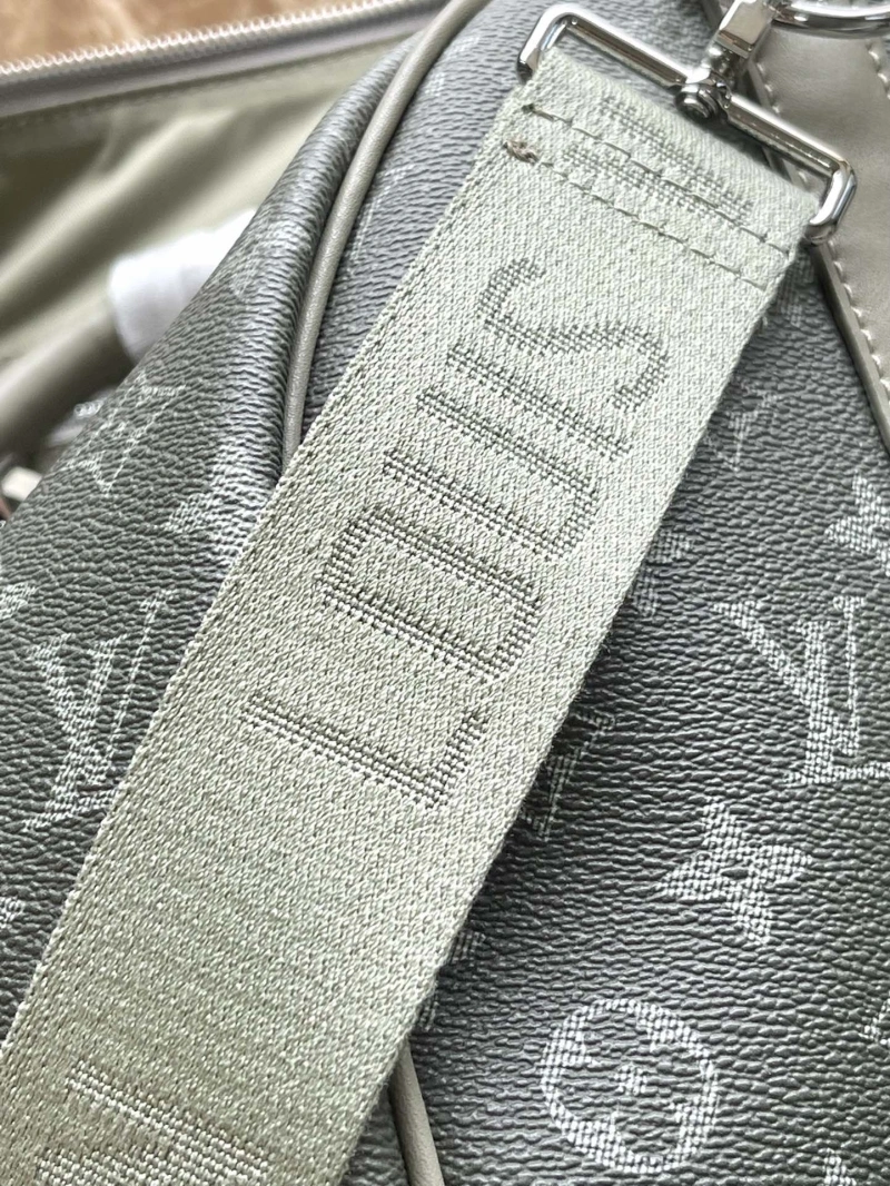 LV Travel Bags 4286A-0198
