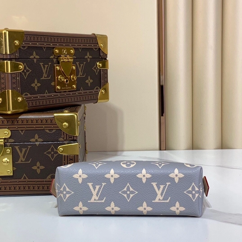 LV Cosmetic Bags 4286A-0211