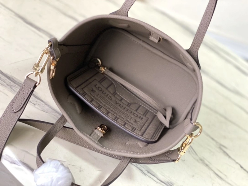 LV Shopping Bags 4286A-0242