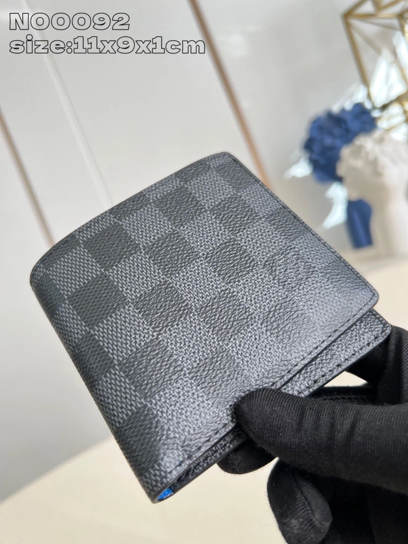 LV Wallets 4286A-0291
