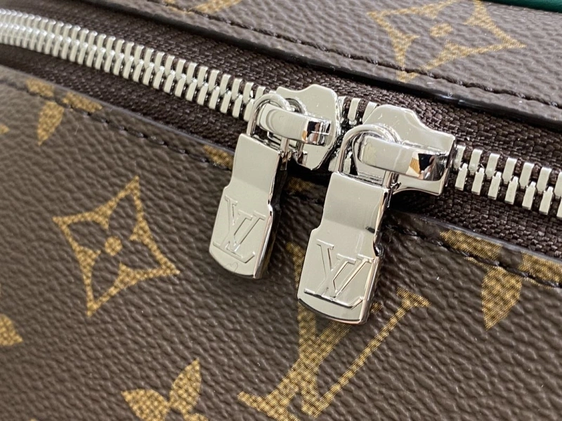 LV Cosmetic Bags 4286A-0299